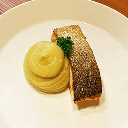 Trancio di salmone scottato